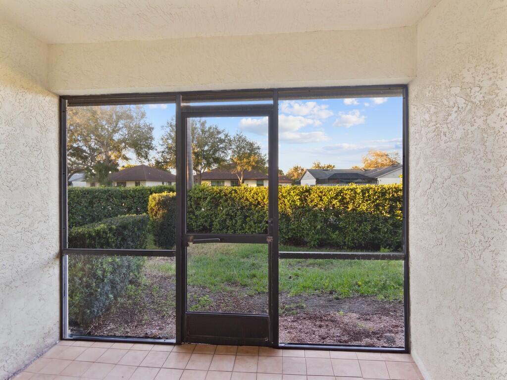 LONGWOOD VILLAGE PHASE 1 - Residential Lease