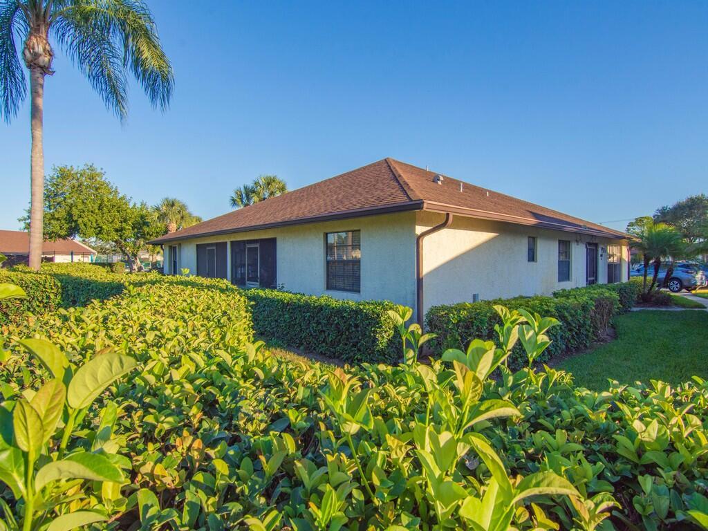 LONGWOOD VILLAGE PHASE 1 - Residential Lease