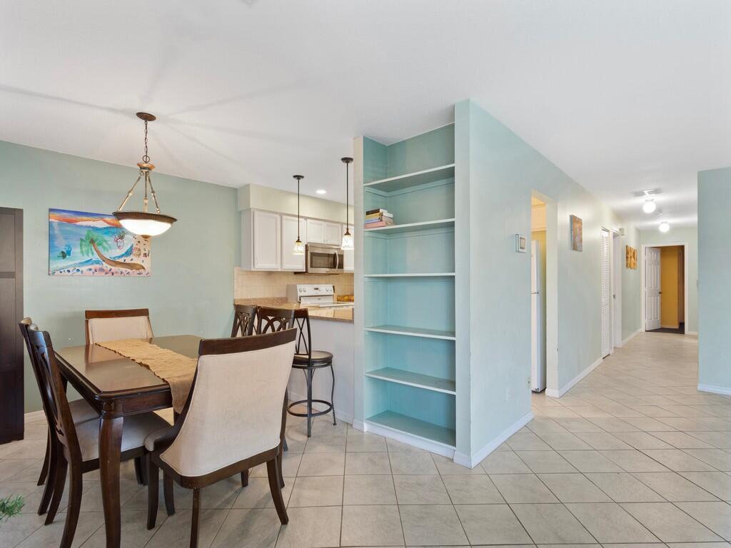 LONGWOOD VILLAGE PHASE 1 - Residential Lease