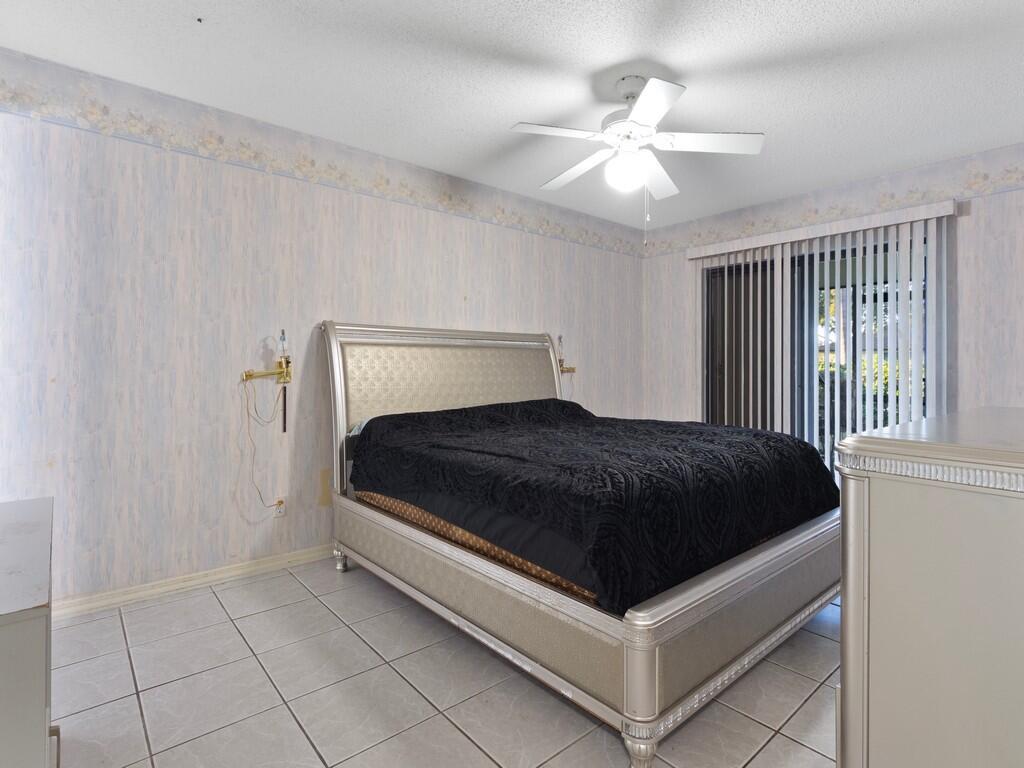 LONGWOOD VILLAGE PHASE 1 - Residential Lease