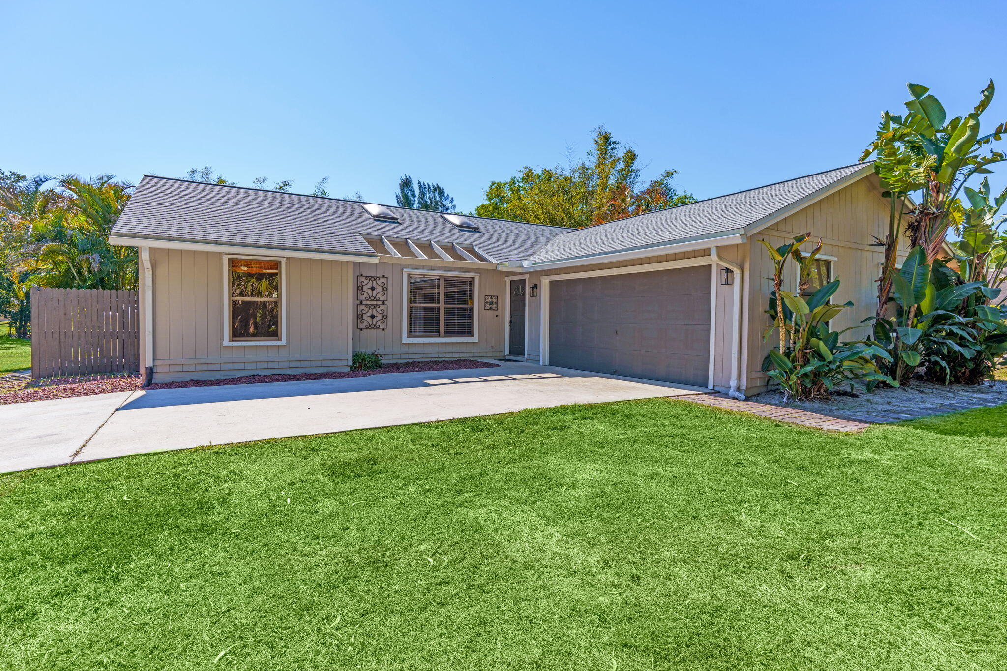 11730 152nd Street N