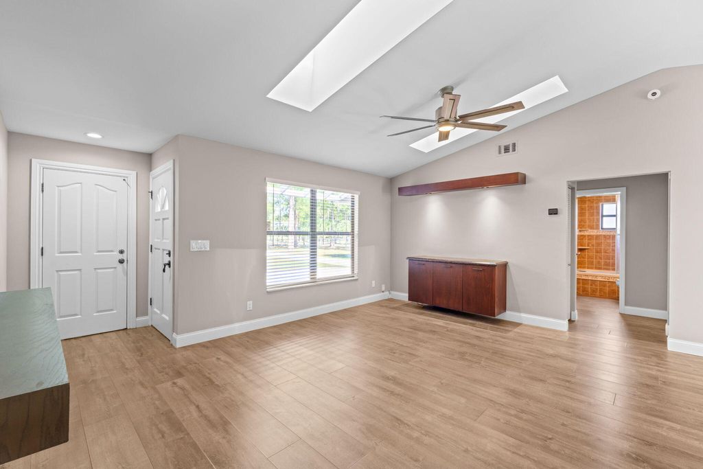 Photo of 11730 152nd Street N, Jupiter, FL 33478 (MLS # R11160610)