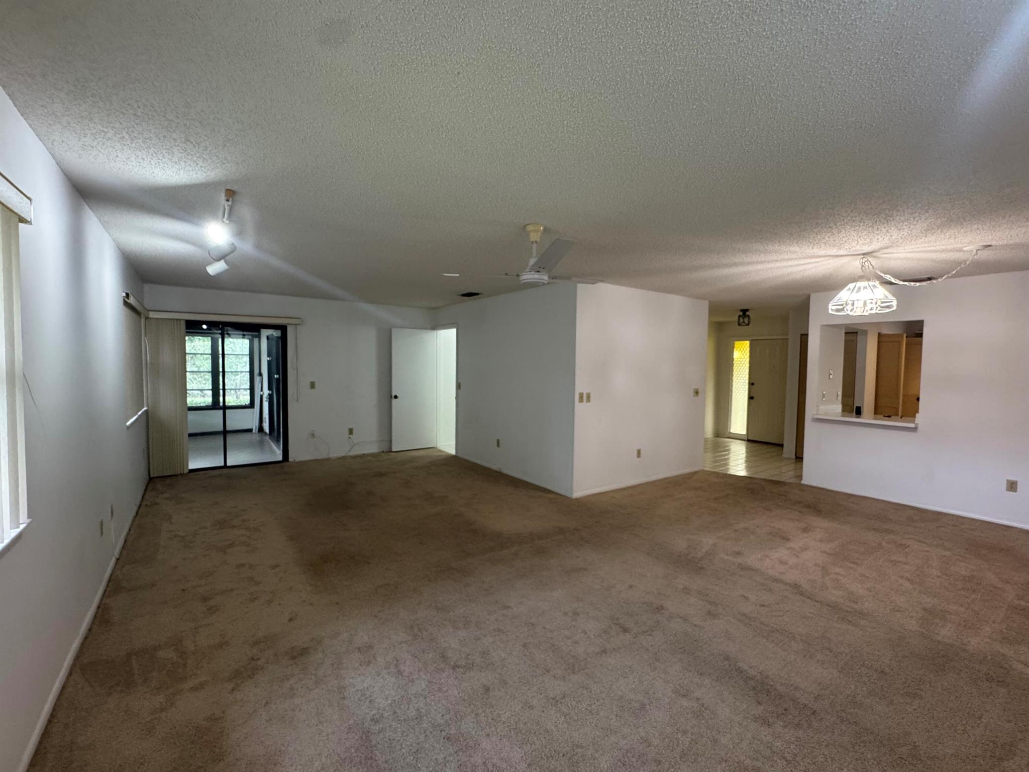STRATHMORE GATE WEST - Residential