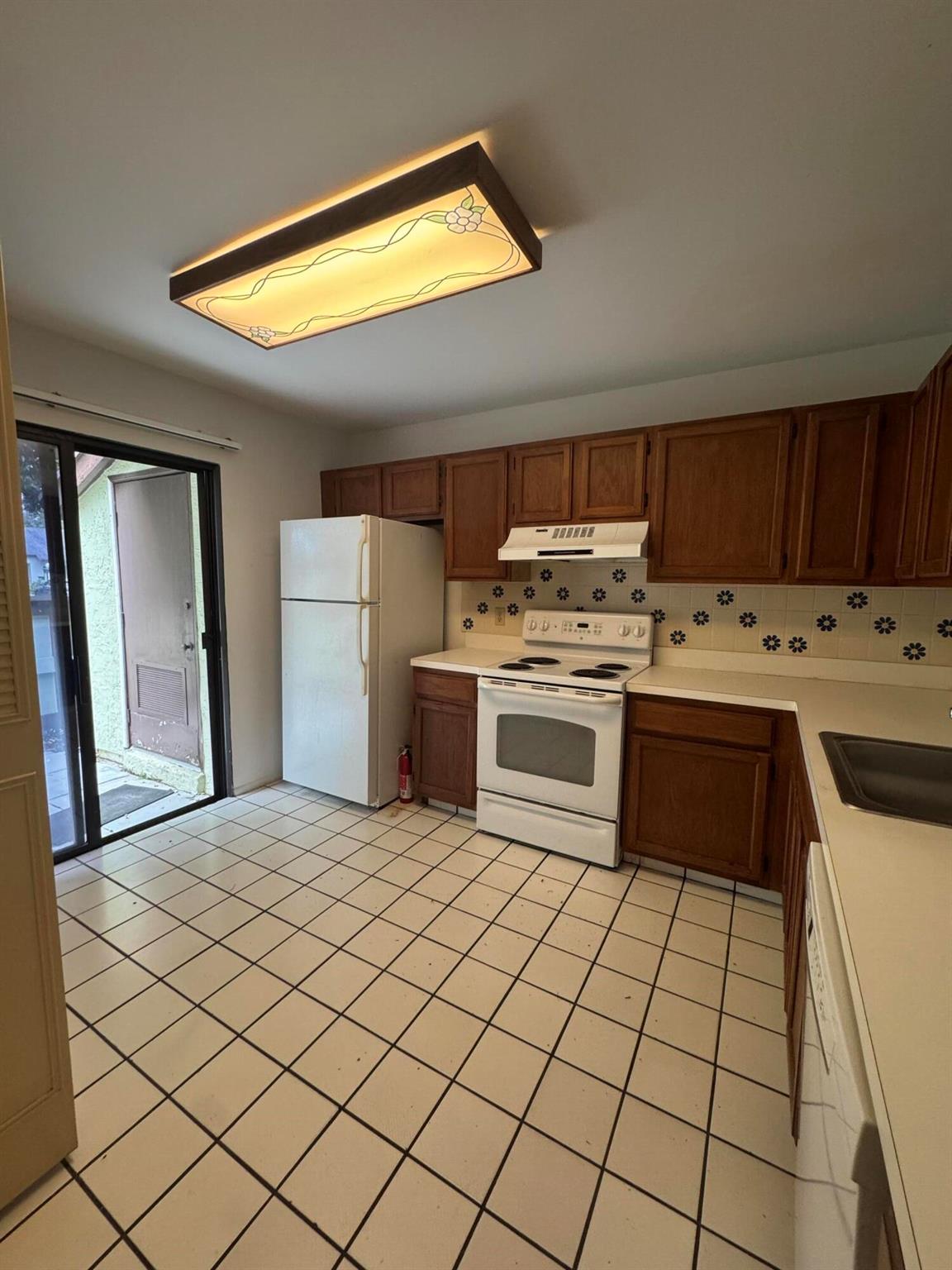 STRATHMORE GATE WEST - Residential