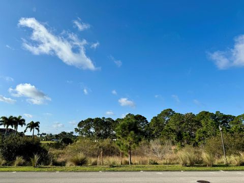 A home in Port St Lucie