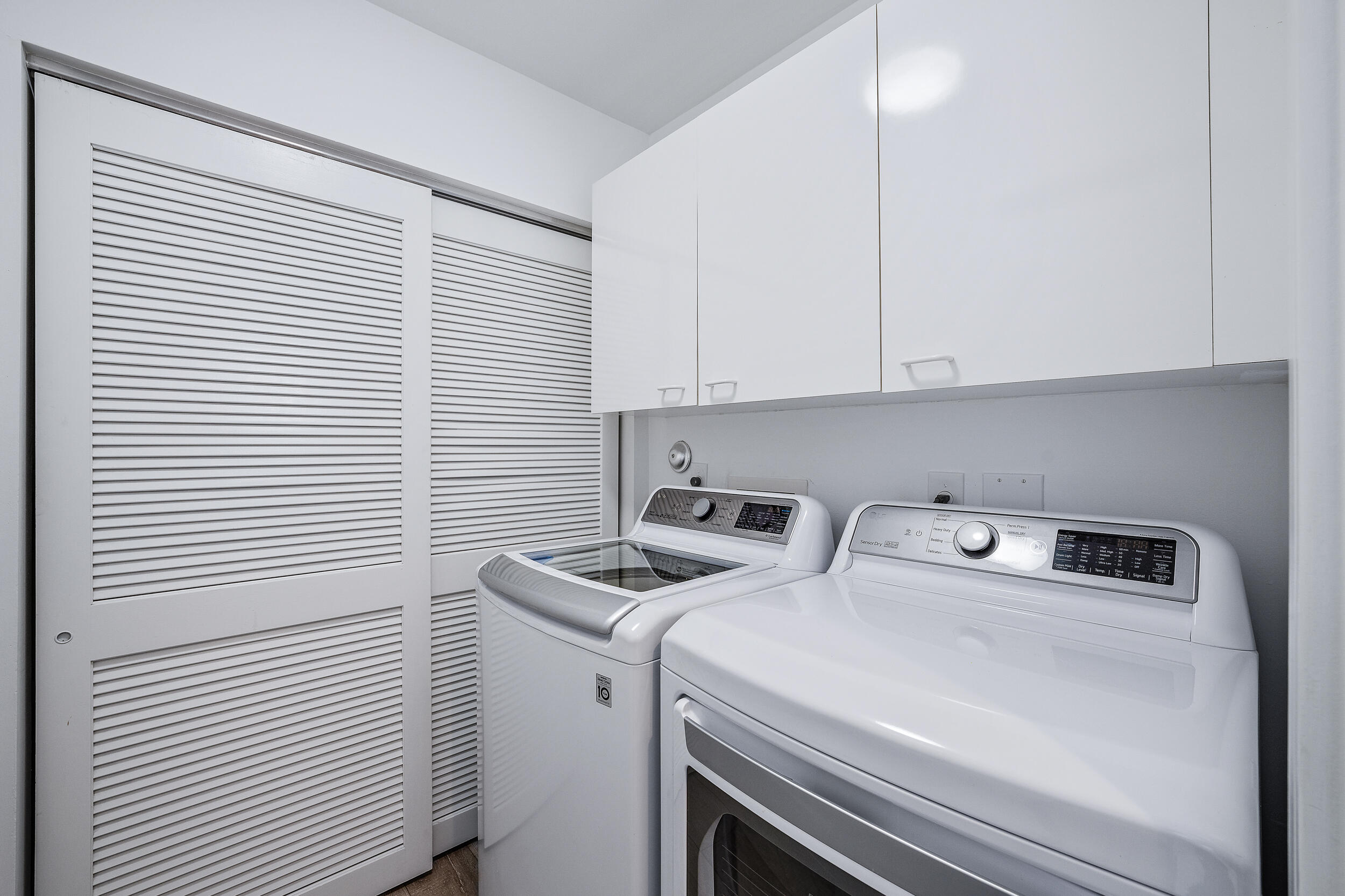 Admirals Cove - Residential