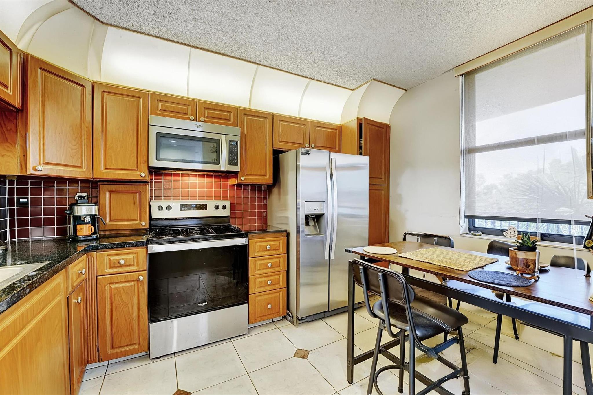 APPLEWOOD VILLAGE II-D CO - Residential