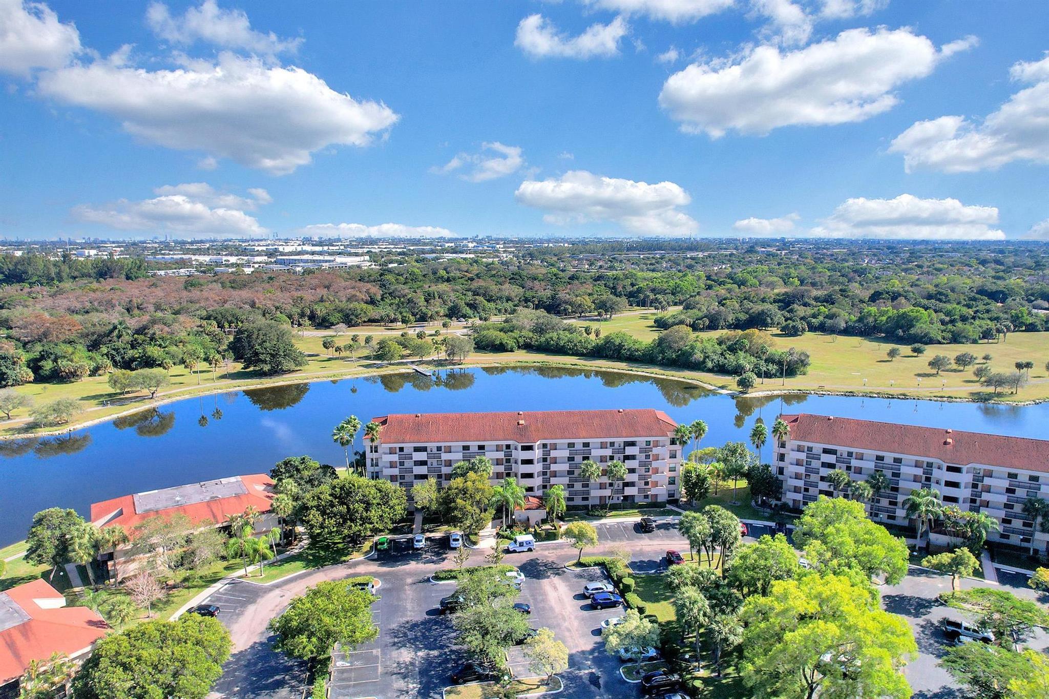 APPLEWOOD VILLAGE II-D CO - Residential