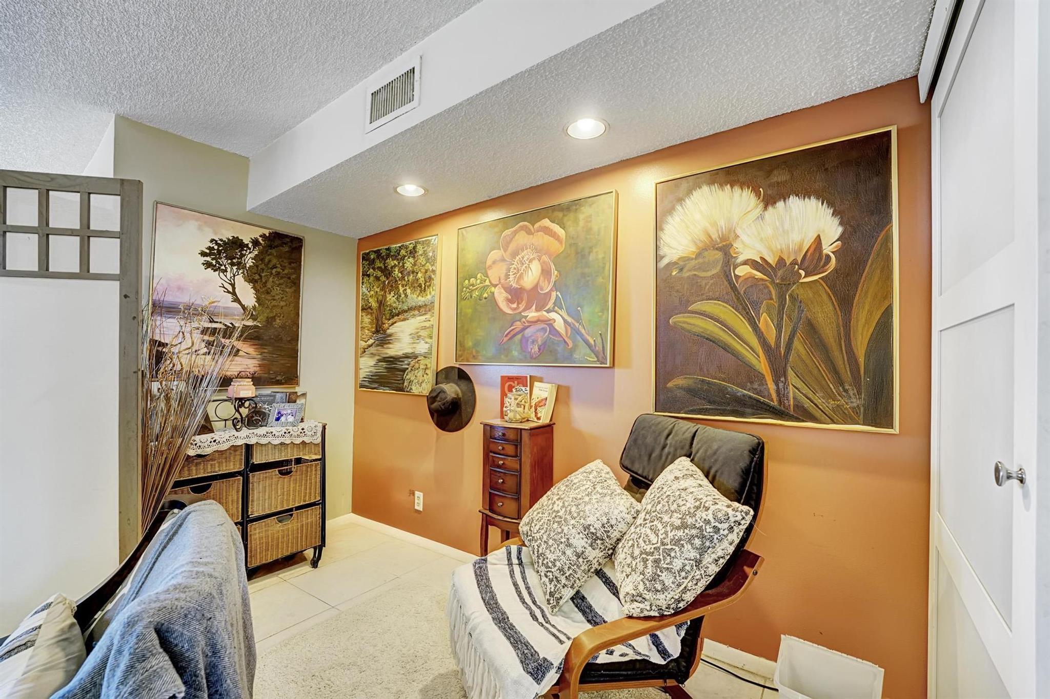 APPLEWOOD VILLAGE II-D CO - Residential