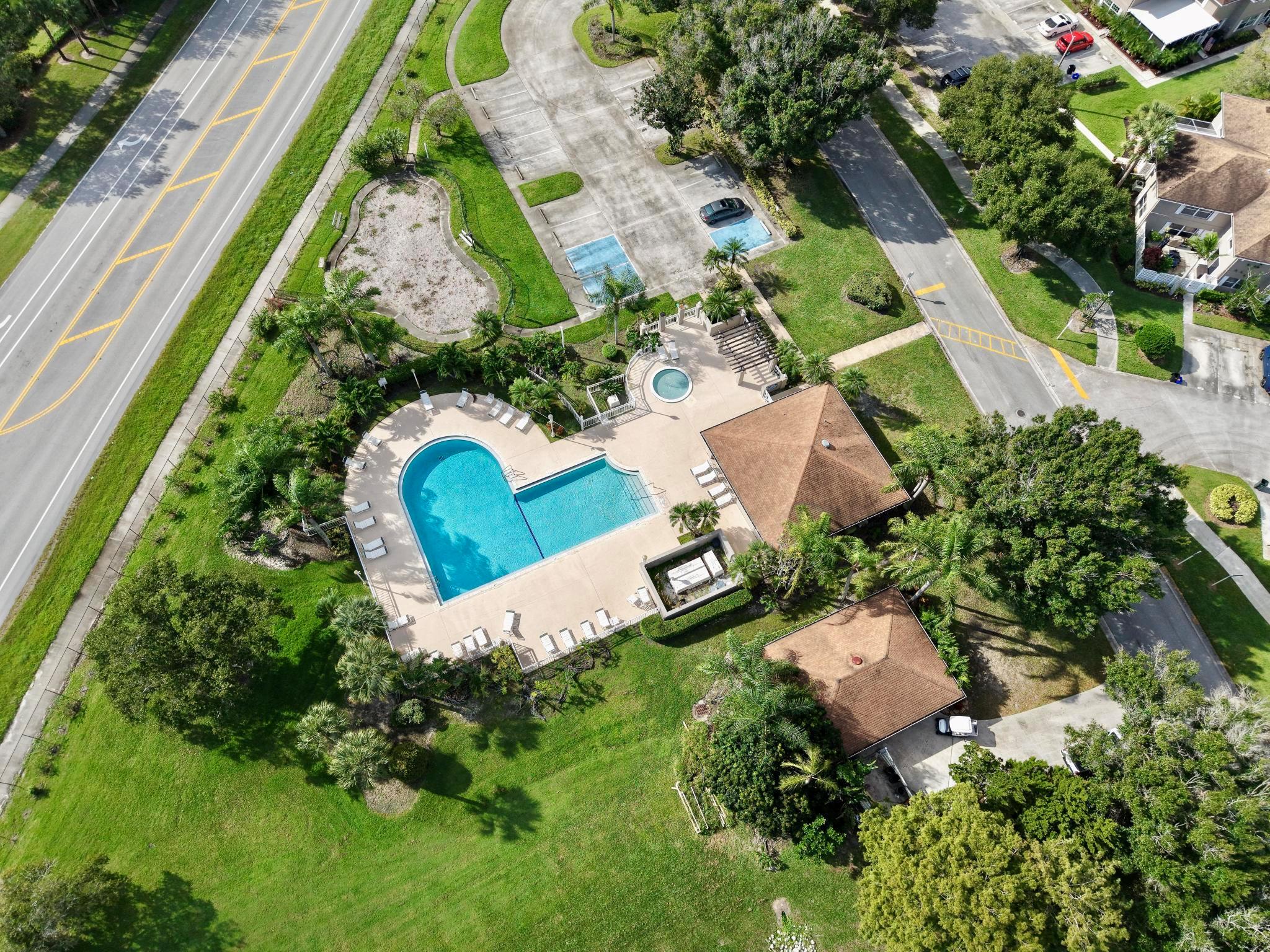 STAMFORD AT SUNSET TRACE - Residential