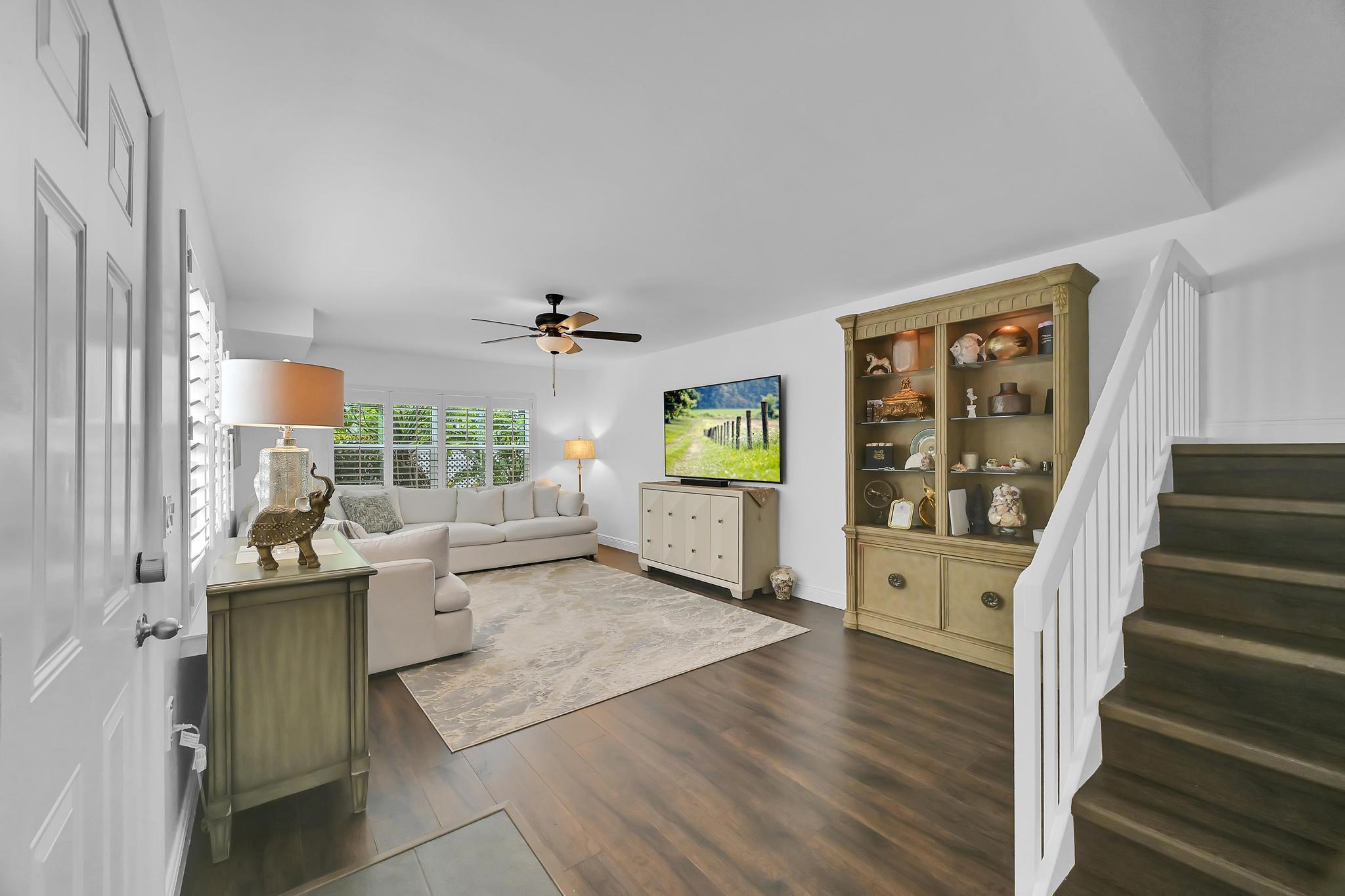 STAMFORD AT SUNSET TRACE - Residential