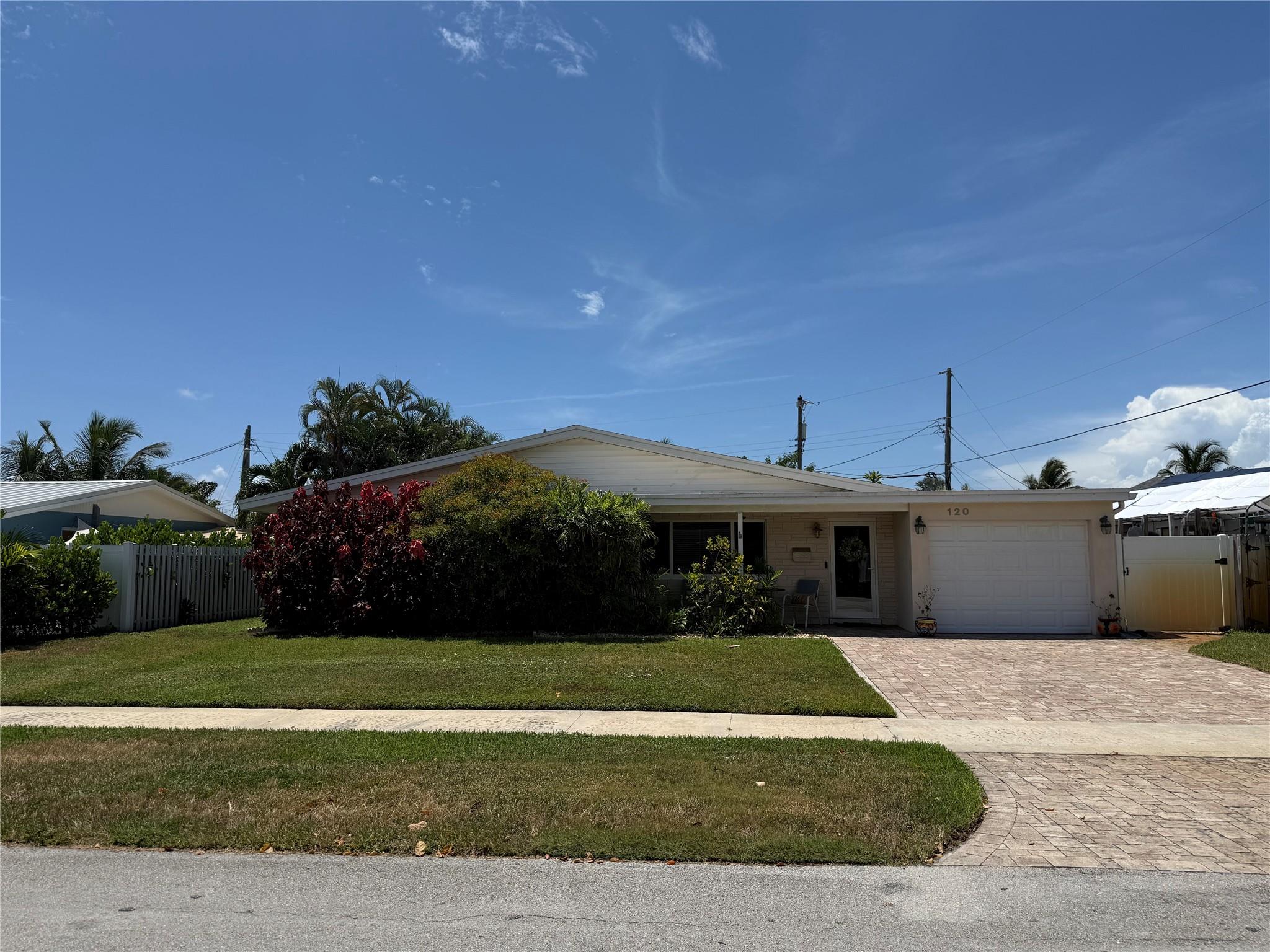 Spacious 3 bed, 2 bath pool home in Deerfield Beach with 1,794 sq. ft. of living space. Fully furnished with beds in every bedroom, a fully equipped kitchen, laundry room, and garage. Enjoy a huge private backyard with a sparkling pool, perfect for entertaining. Conveniently located near beaches, shopping, dining, and major highways. Move-in ready and ideal for enjoying the South Florida lifestyle.
