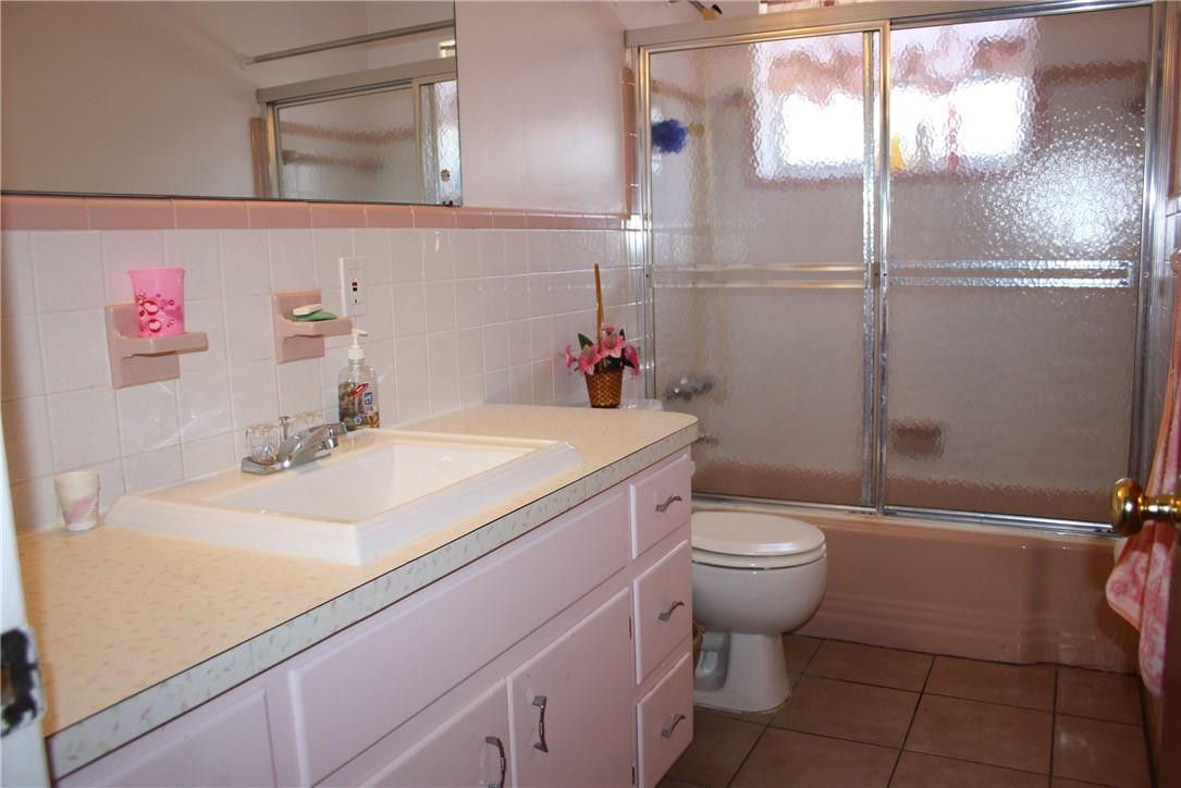 Coral Hills 37-20 B - Residential