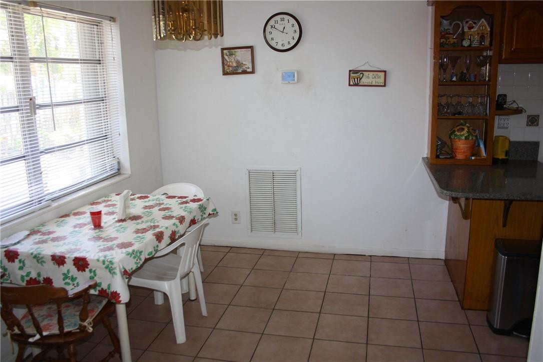 Coral Hills 37-20 B - Residential