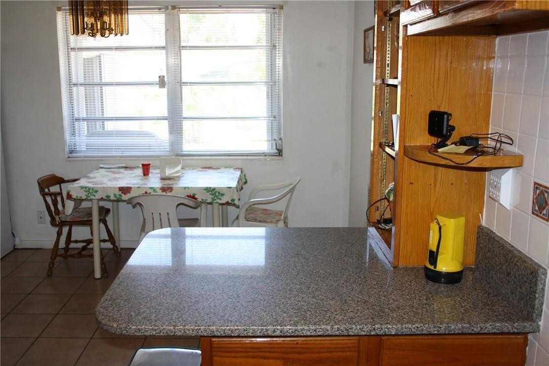 Coral Hills 37-20 B - Residential