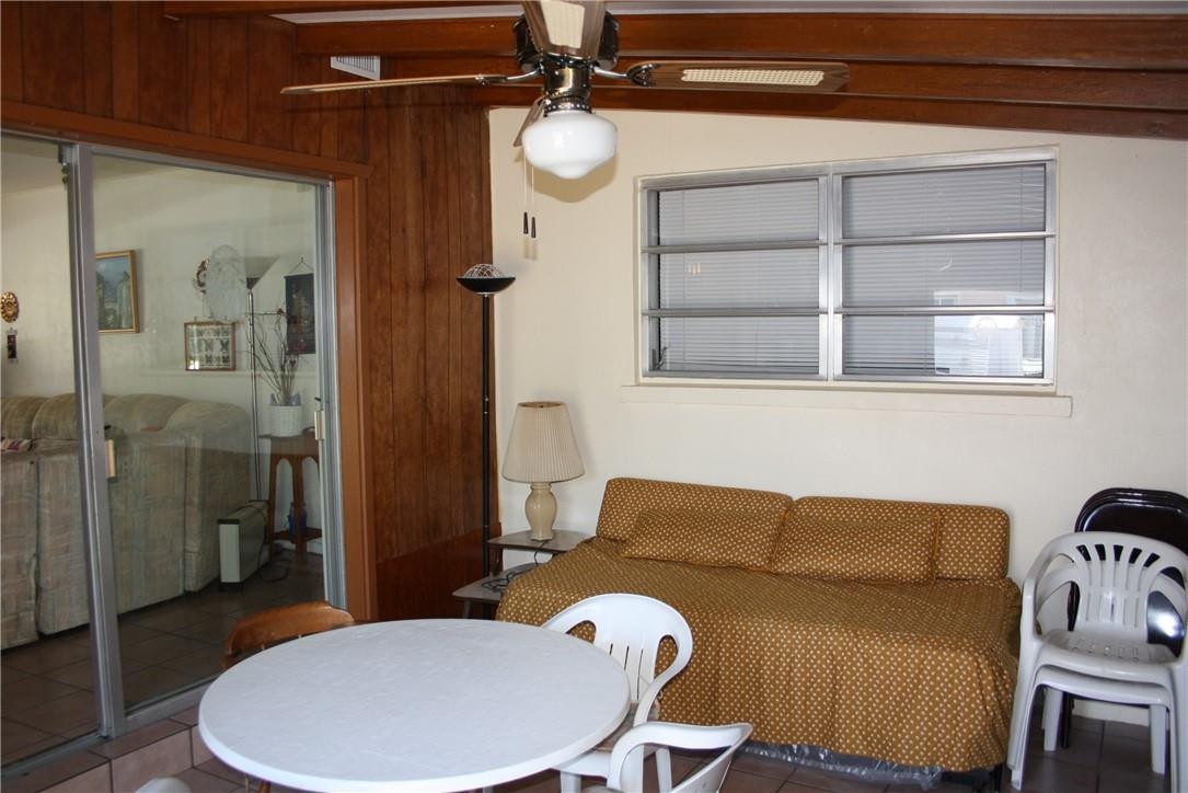 Coral Hills 37-20 B - Residential