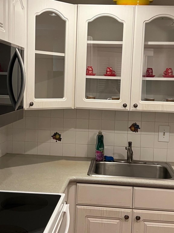 HOLIDAY SPRINGS VILLAGE - Residential