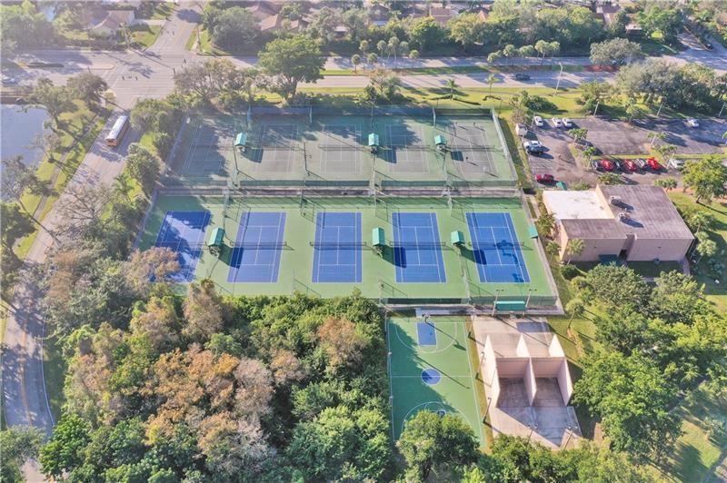 TARTAN COCONUT CREEK PHAS - Residential