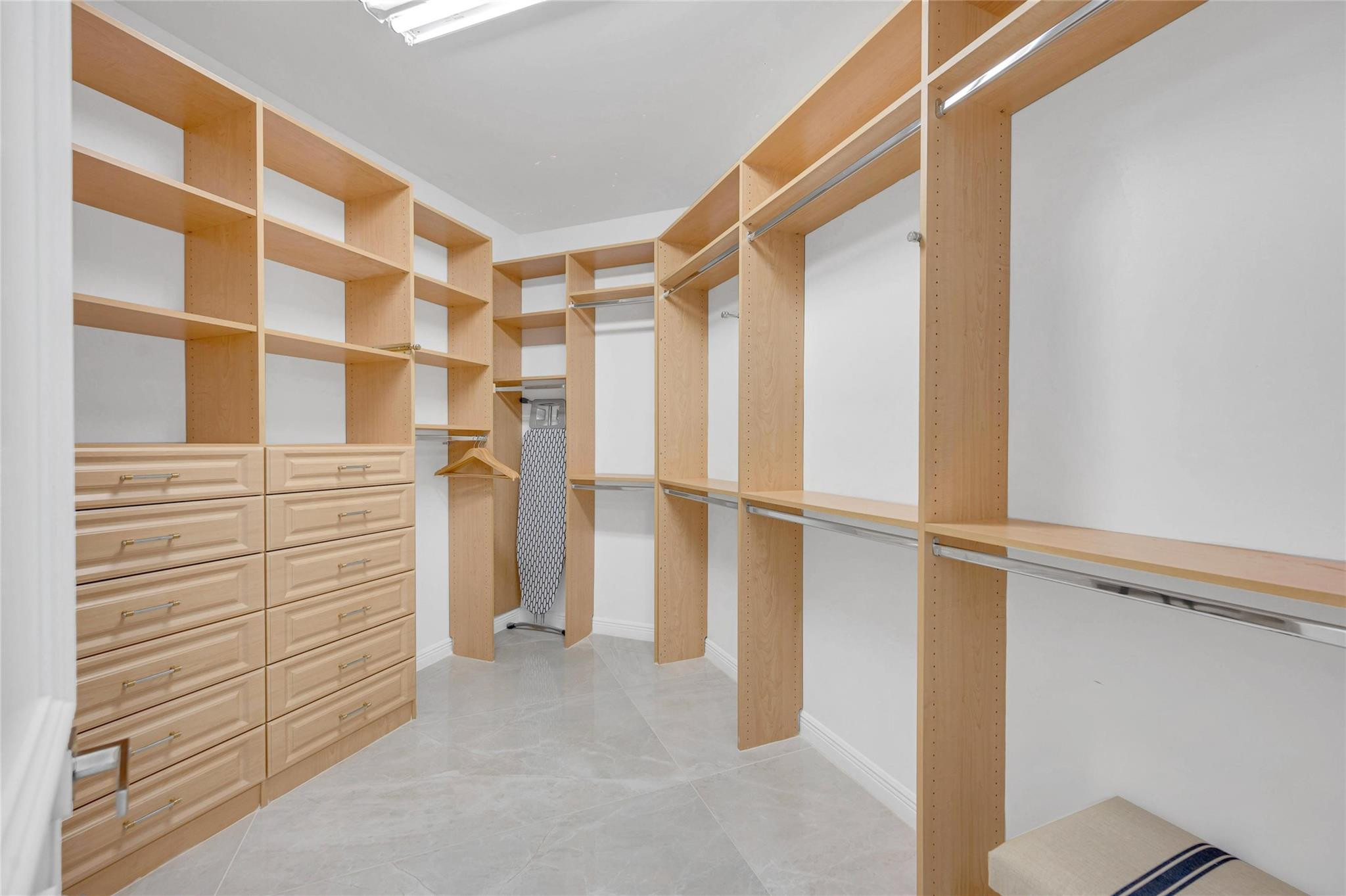 Nurmi Isles Island 3 - Residential