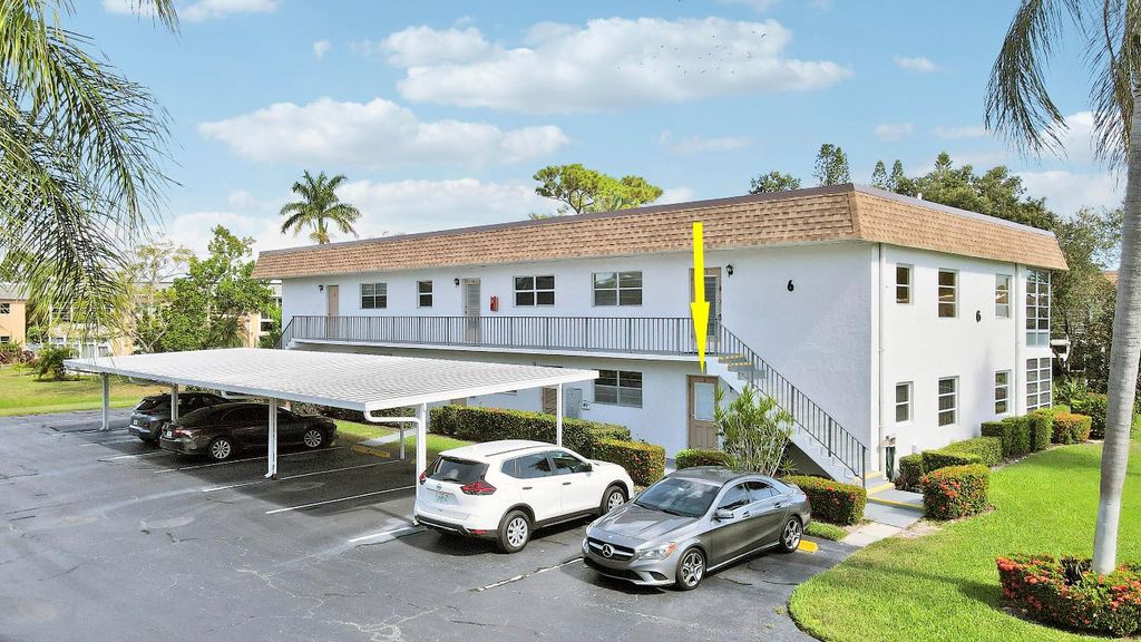 Photo of 2950 SE Ocean Boulevard #6-3, Stuart, FL 34996 (MLS # R11118688)