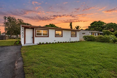 5295 HELENE Place West Palm Beach FL 33407