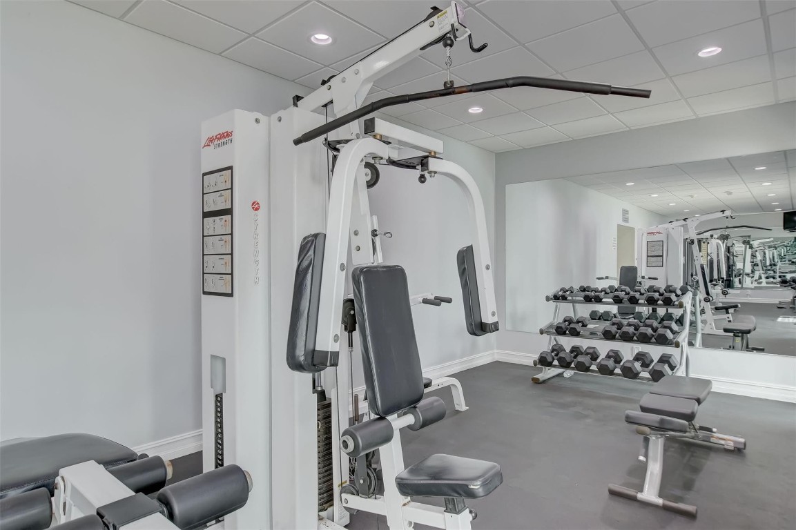 EAST POINT TOWERS - Residential