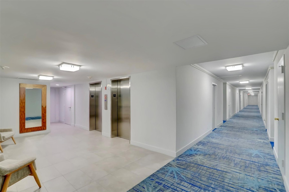 EAST POINT TOWERS - Residential