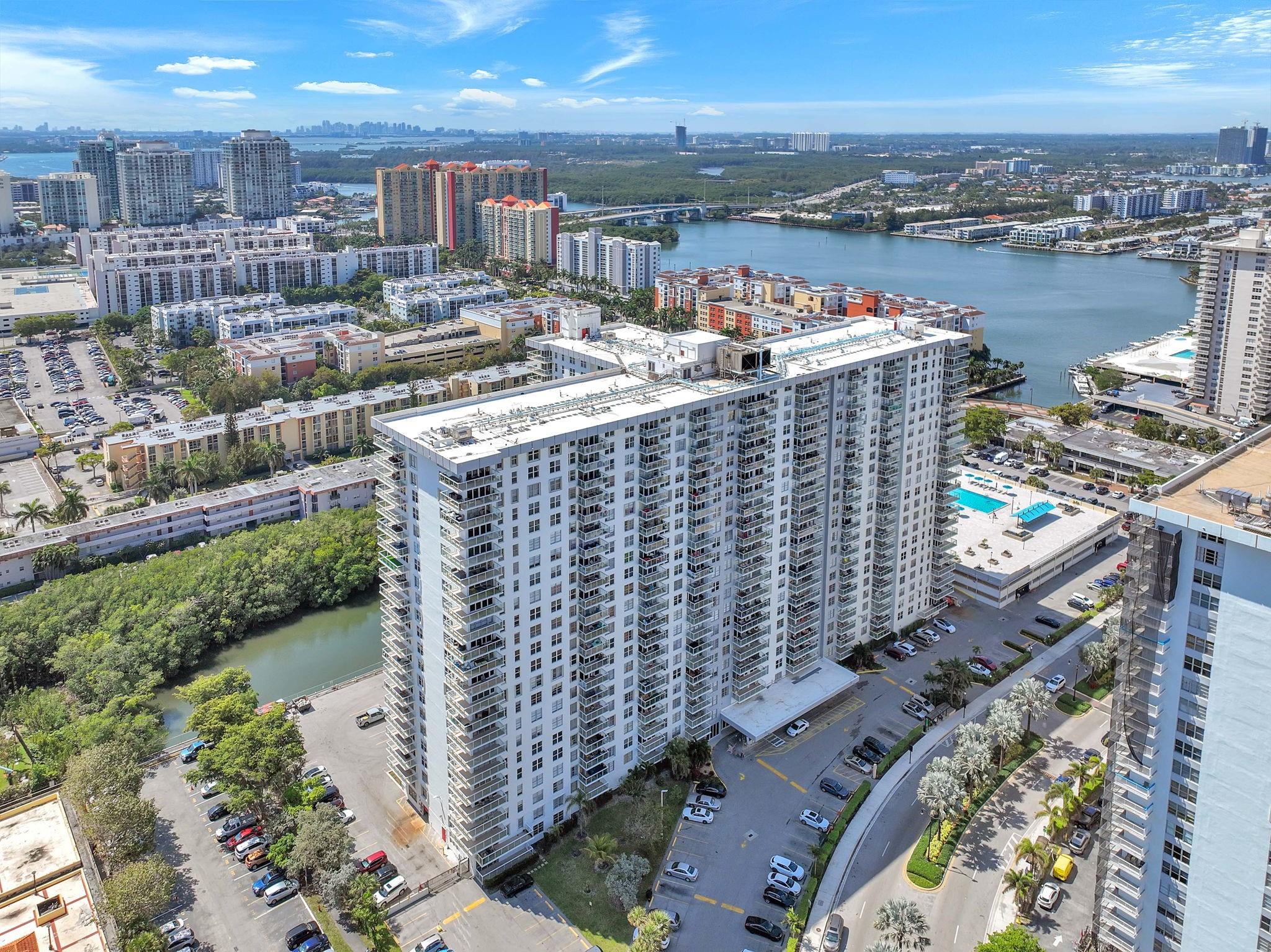 Winston Towers 300 Condo - Residential Lease
