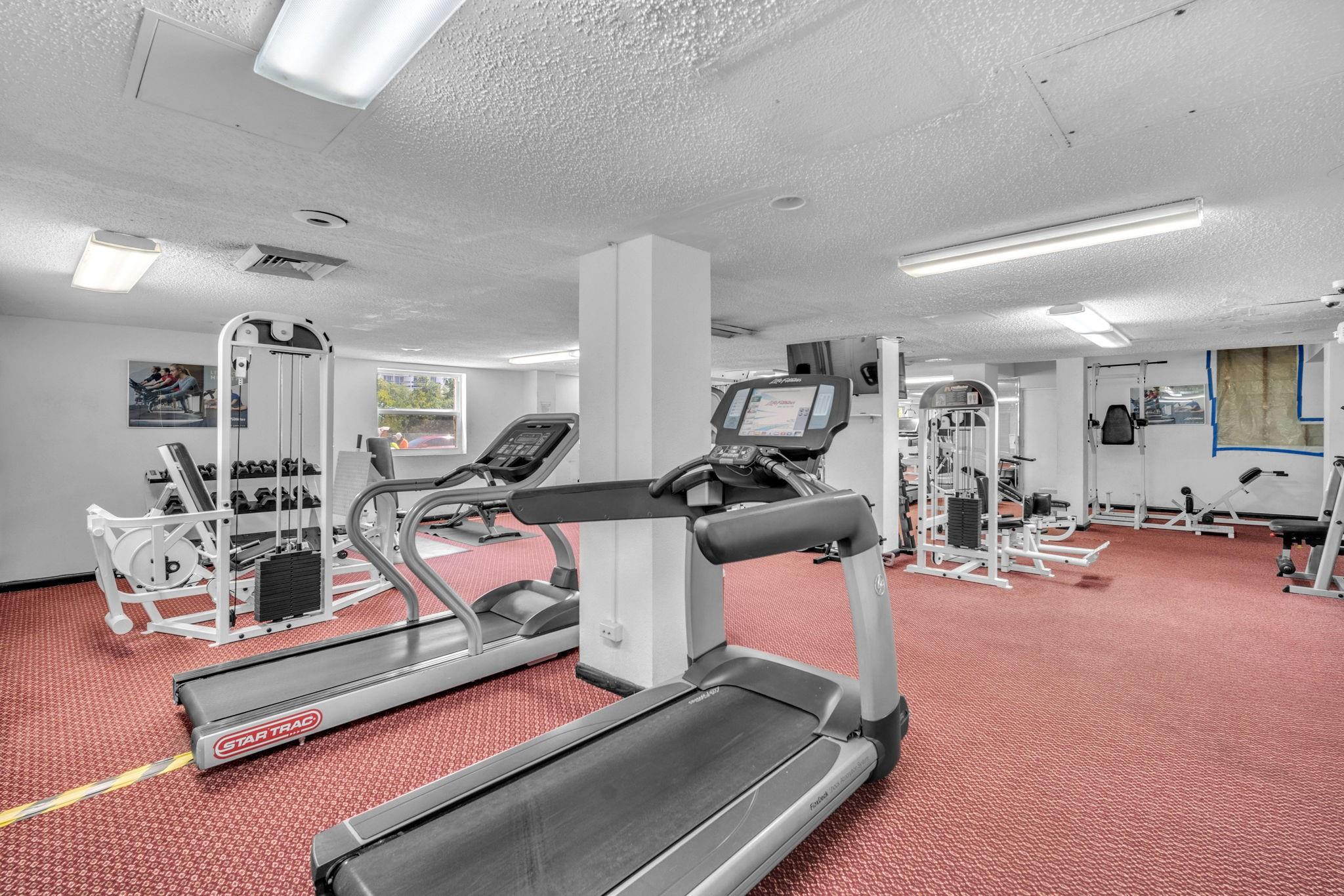 Winston Towers 300 Condo - Residential Lease