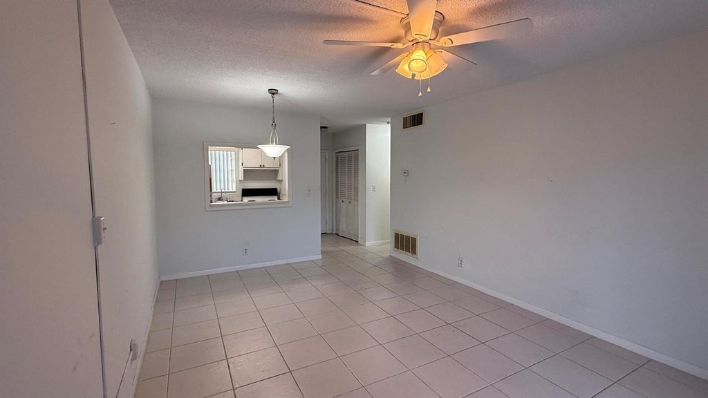 Photo of 1113 Lake Terrace #105, Boynton Beach, FL 33426 (MLS # R11033851)