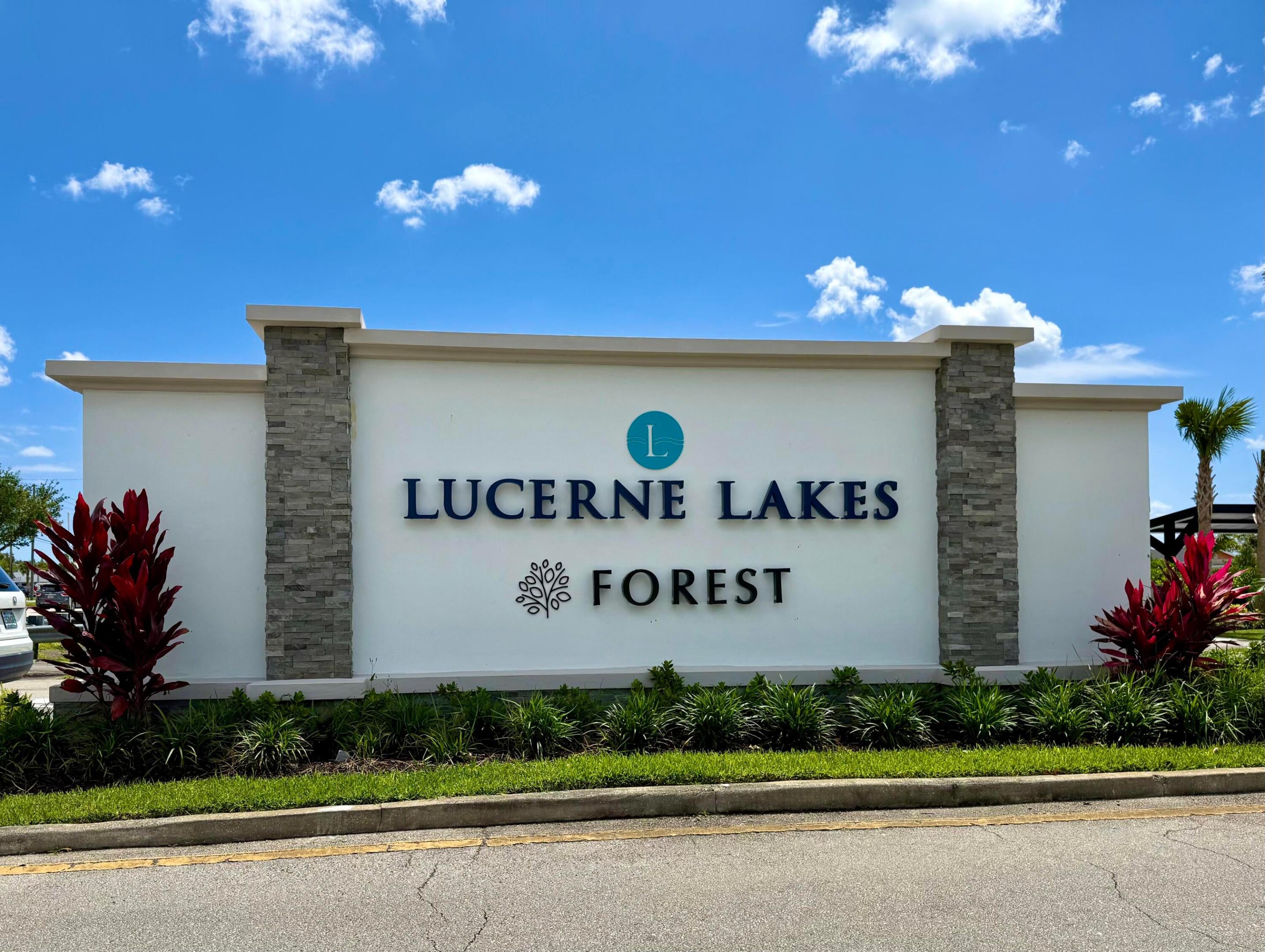 4760 Lucerne Lakes Boulevard W 105