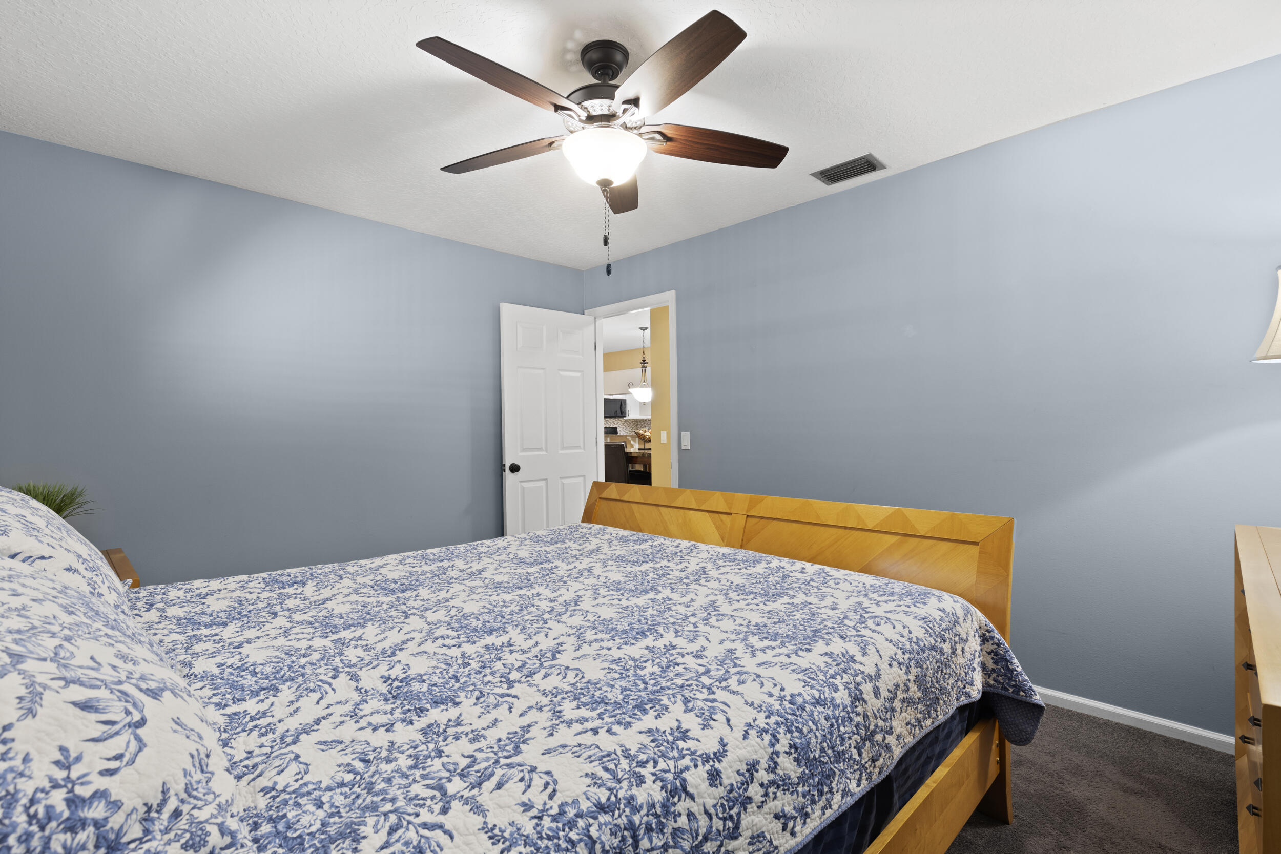 Sugar Pond Manor of Wellington - Residential