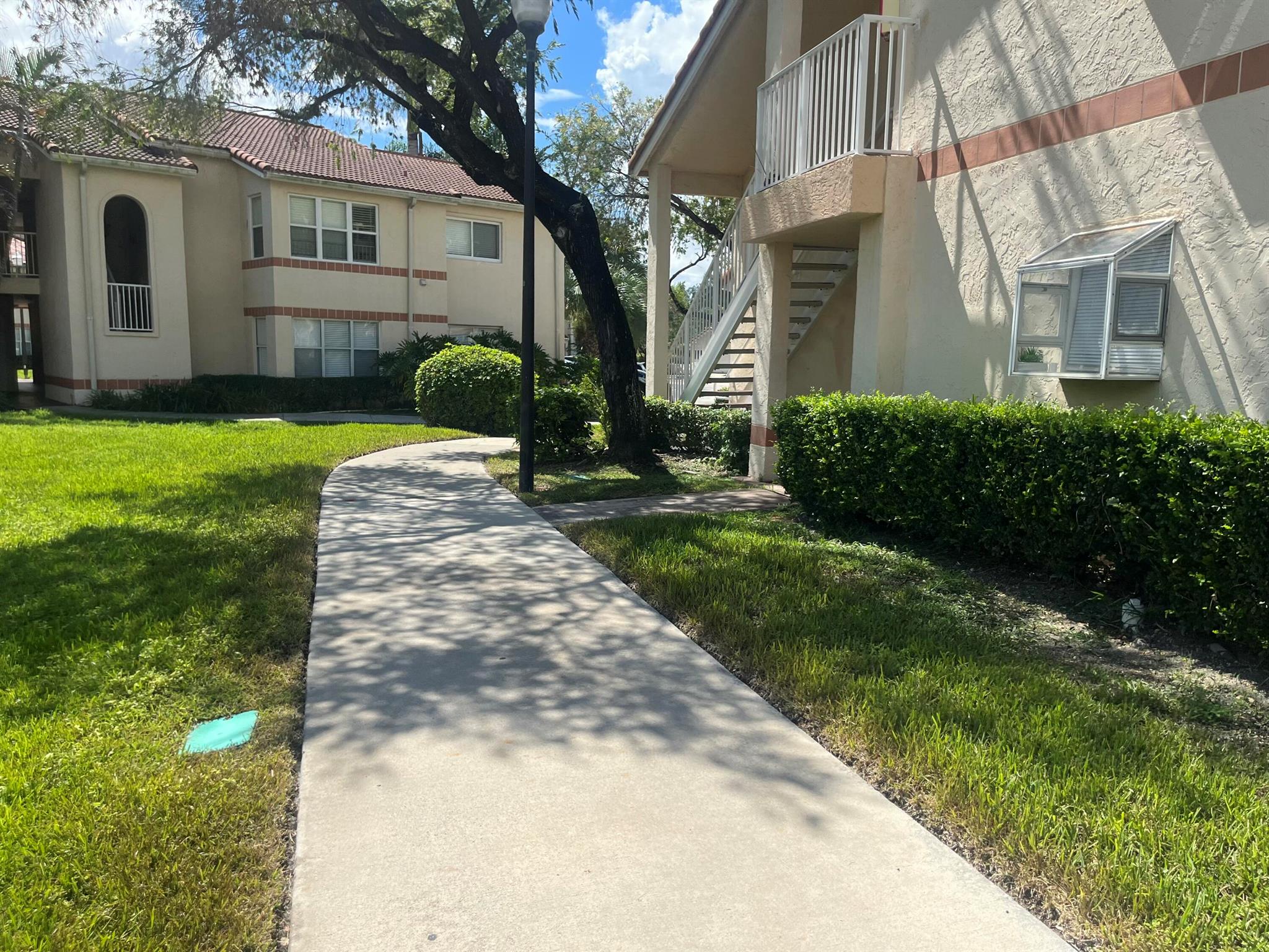 CORAL KEY CONDO - Residential