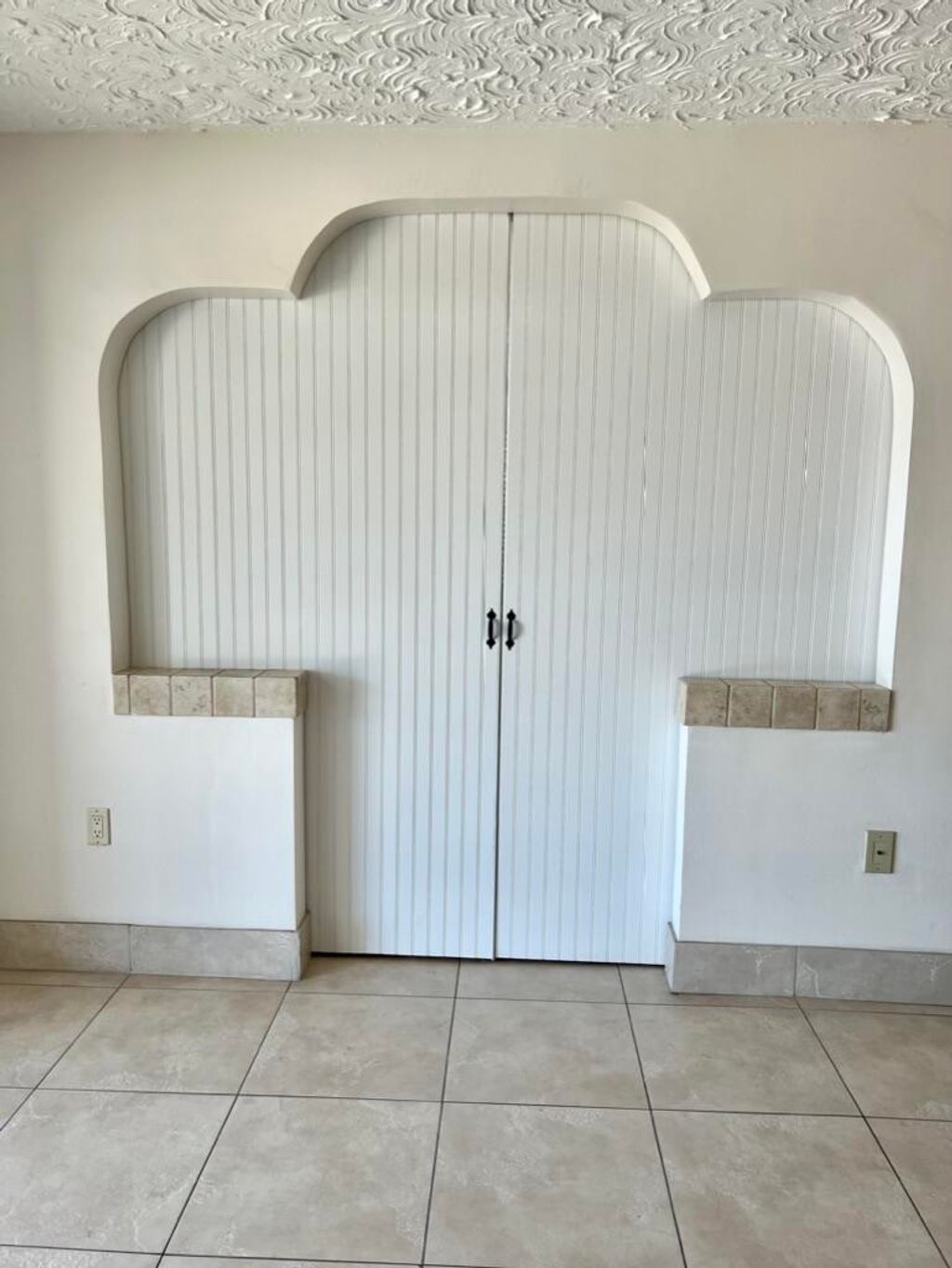 Photo of 2302 Sunrise Boulevard #3-201, Fort Pierce, FL 34950 (MLS # R11036172)