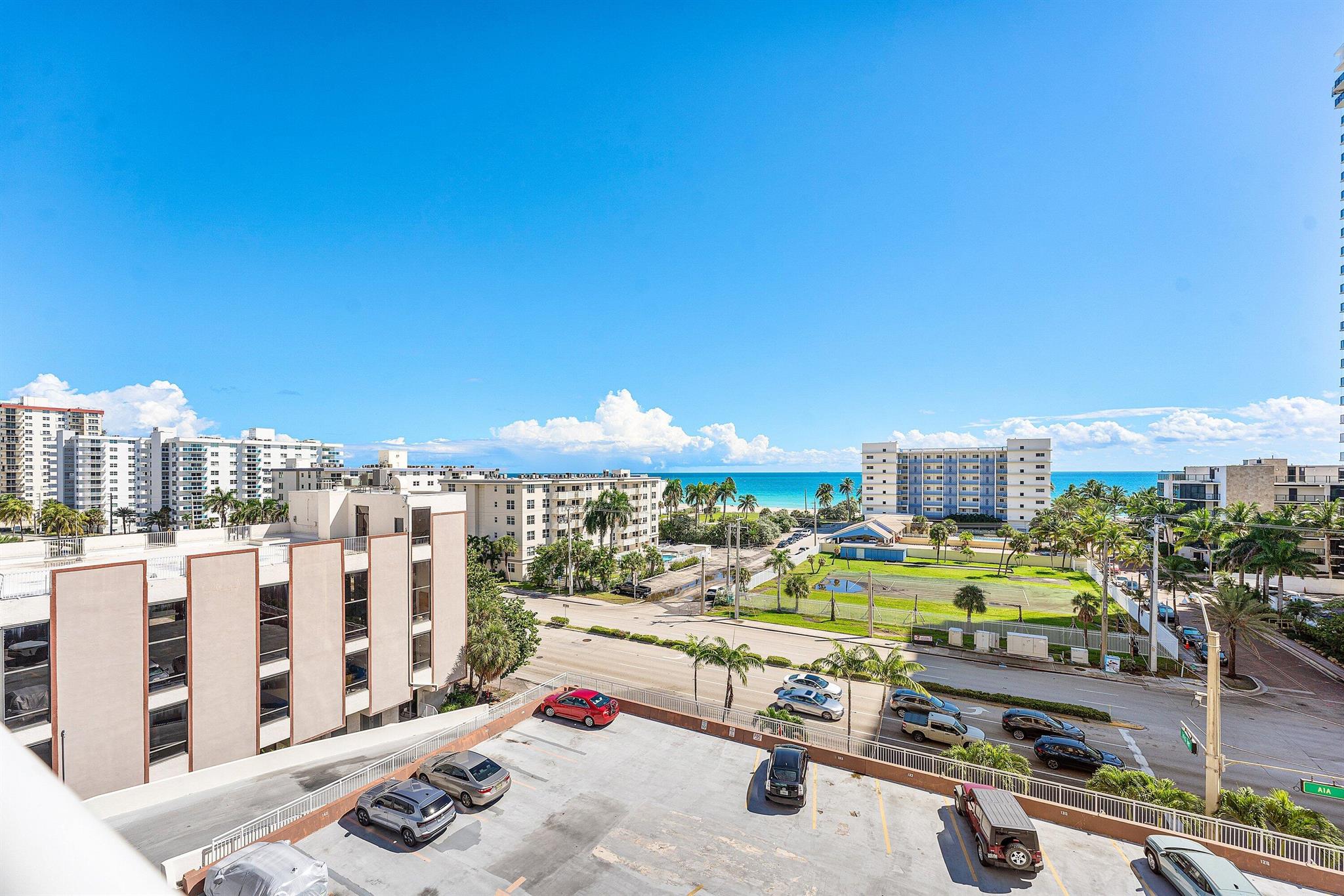 ALLINGTON TOWERS CONDO - Residential