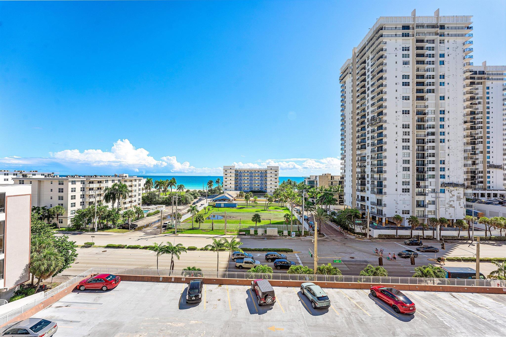 ALLINGTON TOWERS CONDO - Residential