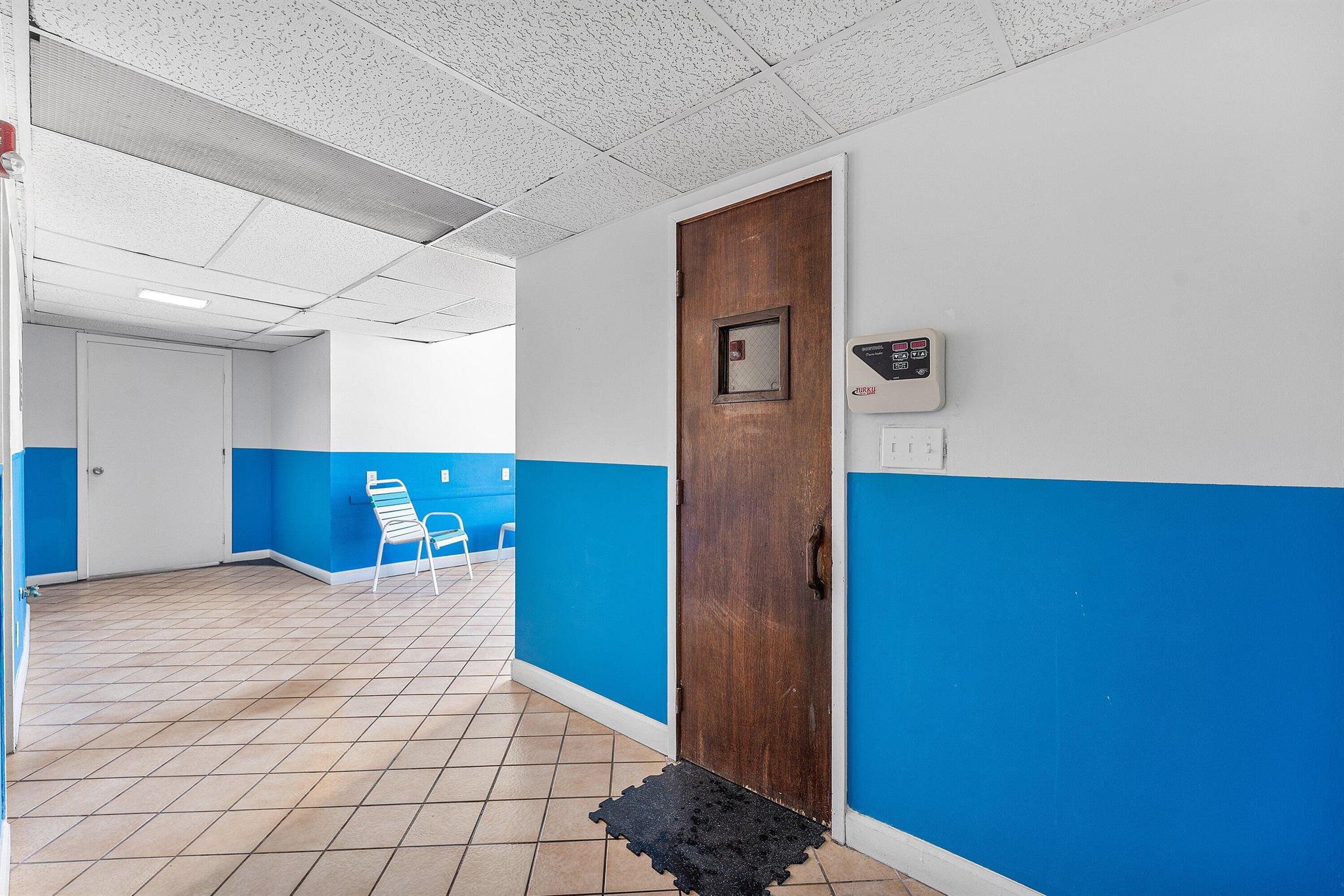 ALLINGTON TOWERS CONDO - Residential
