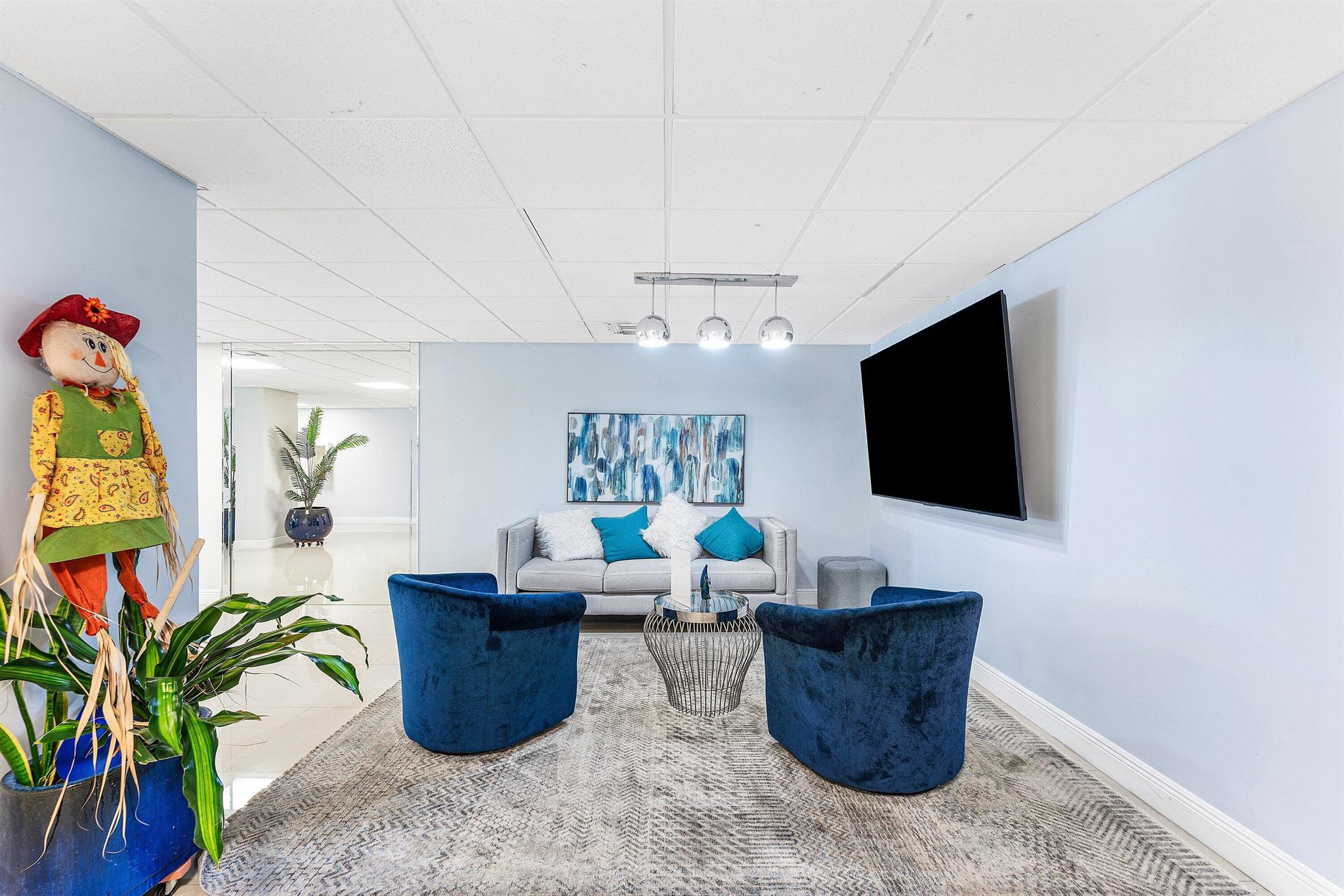 ALLINGTON TOWERS CONDO - Residential