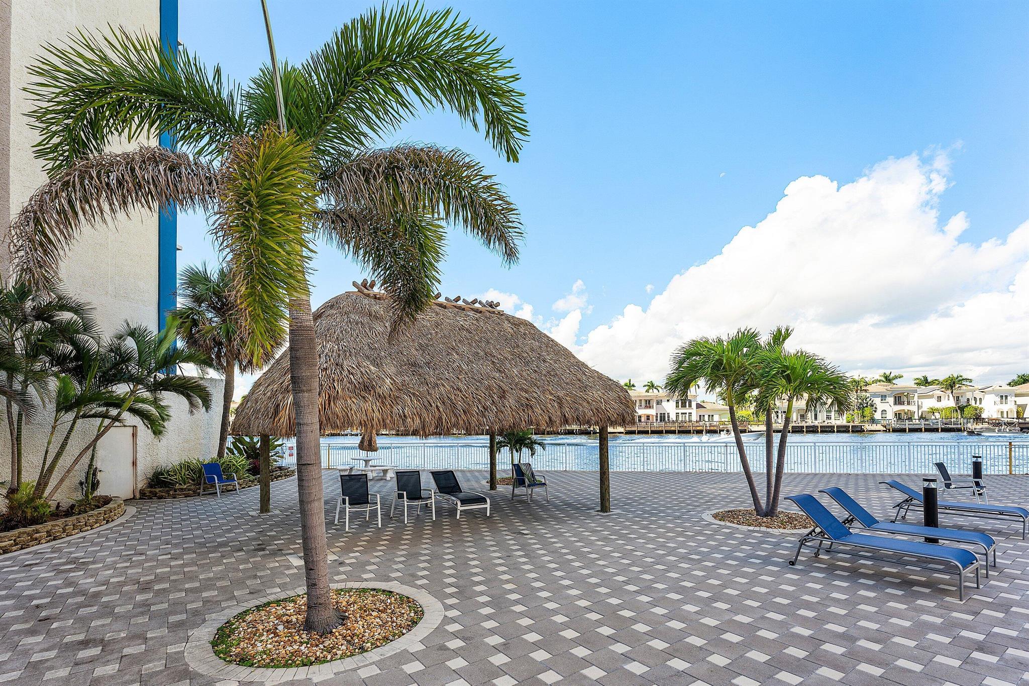 ALLINGTON TOWERS CONDO - Residential