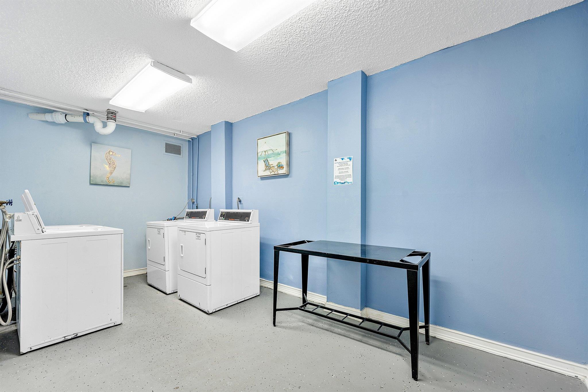 ALLINGTON TOWERS CONDO - Residential