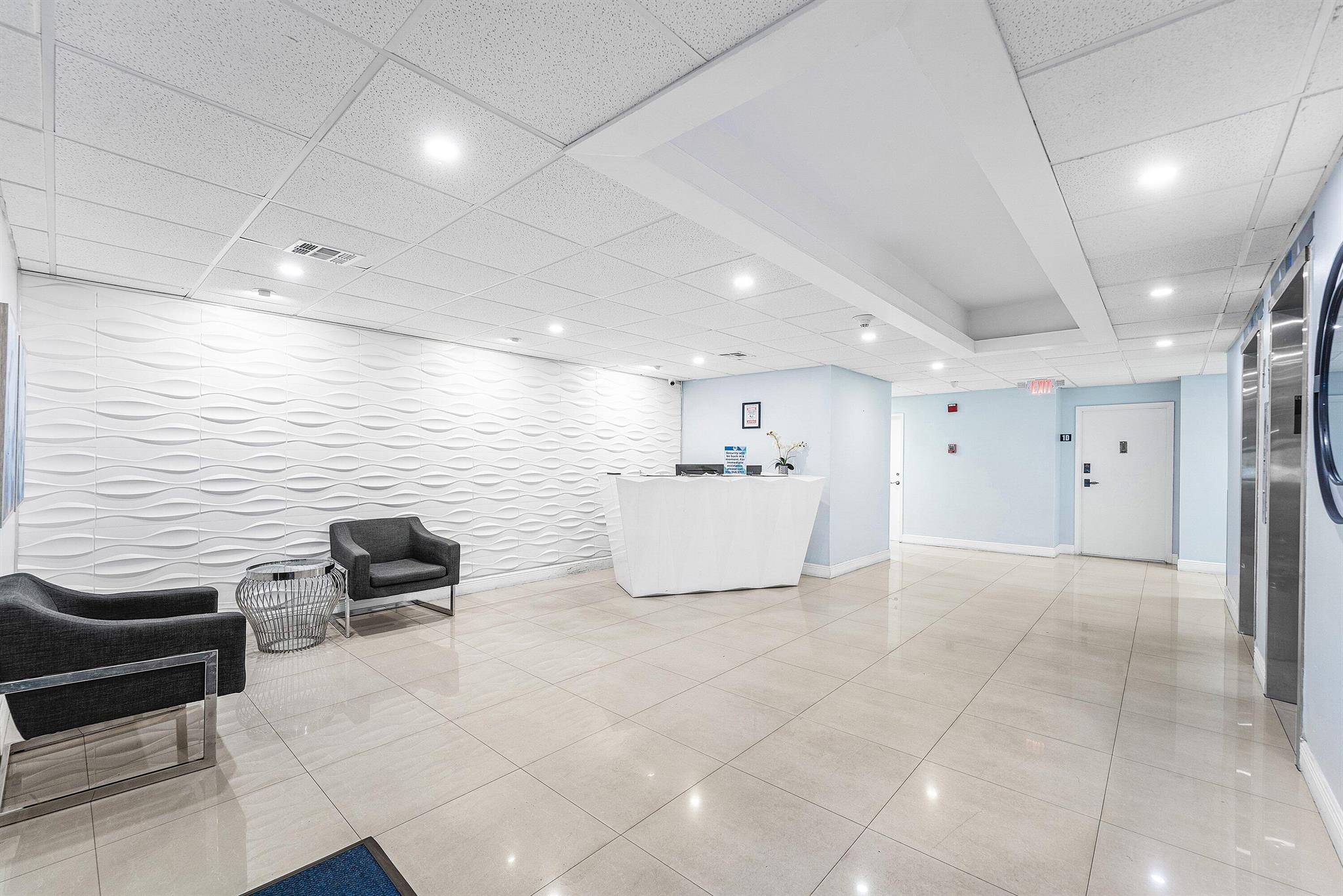 ALLINGTON TOWERS CONDO - Residential