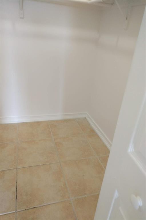 PLANTATION PINES CONDO - Residential