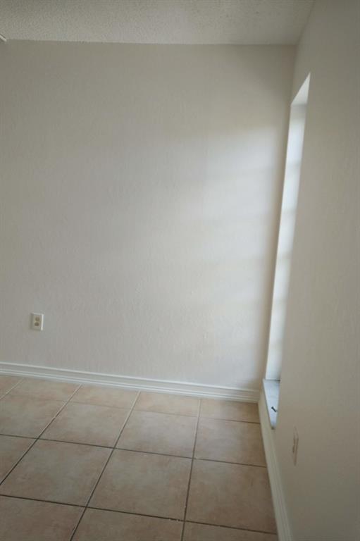 PLANTATION PINES CONDO - Residential