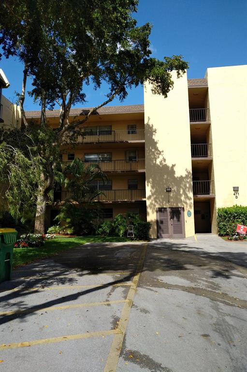 PLANTATION PINES CONDO - Residential