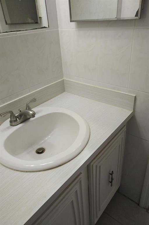 PLANTATION PINES CONDO - Residential