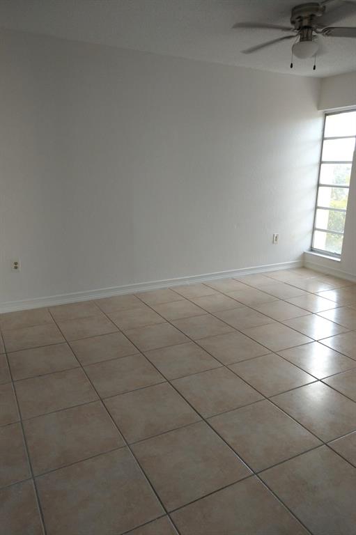 PLANTATION PINES CONDO - Residential