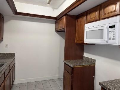 Welwyn Manor Annex 32-13 - Residential Lease