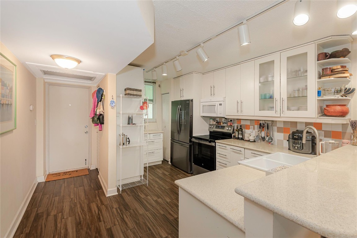 5300 NE 24 Terrace 512