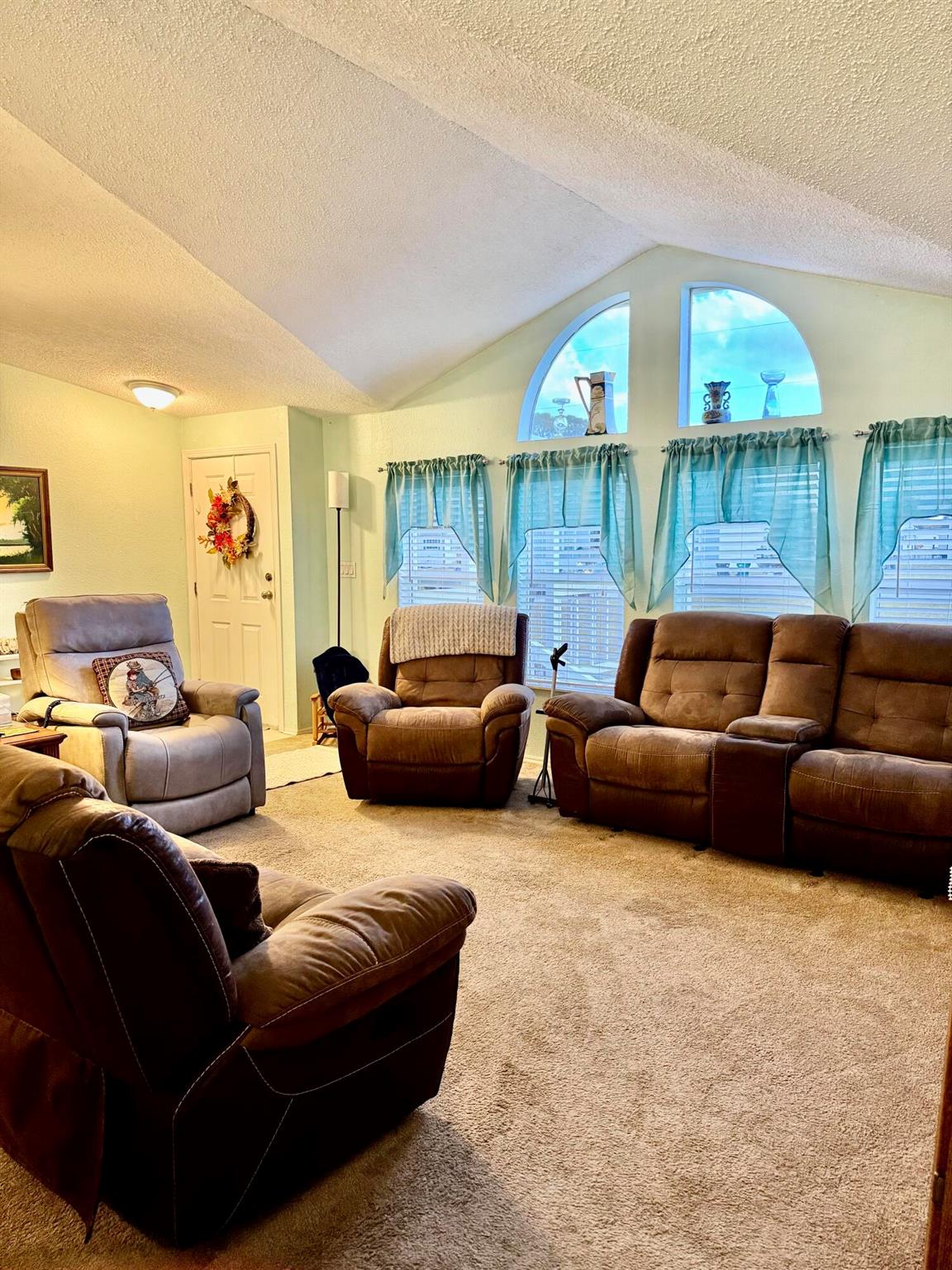 TAYLOR CREEK - Residential