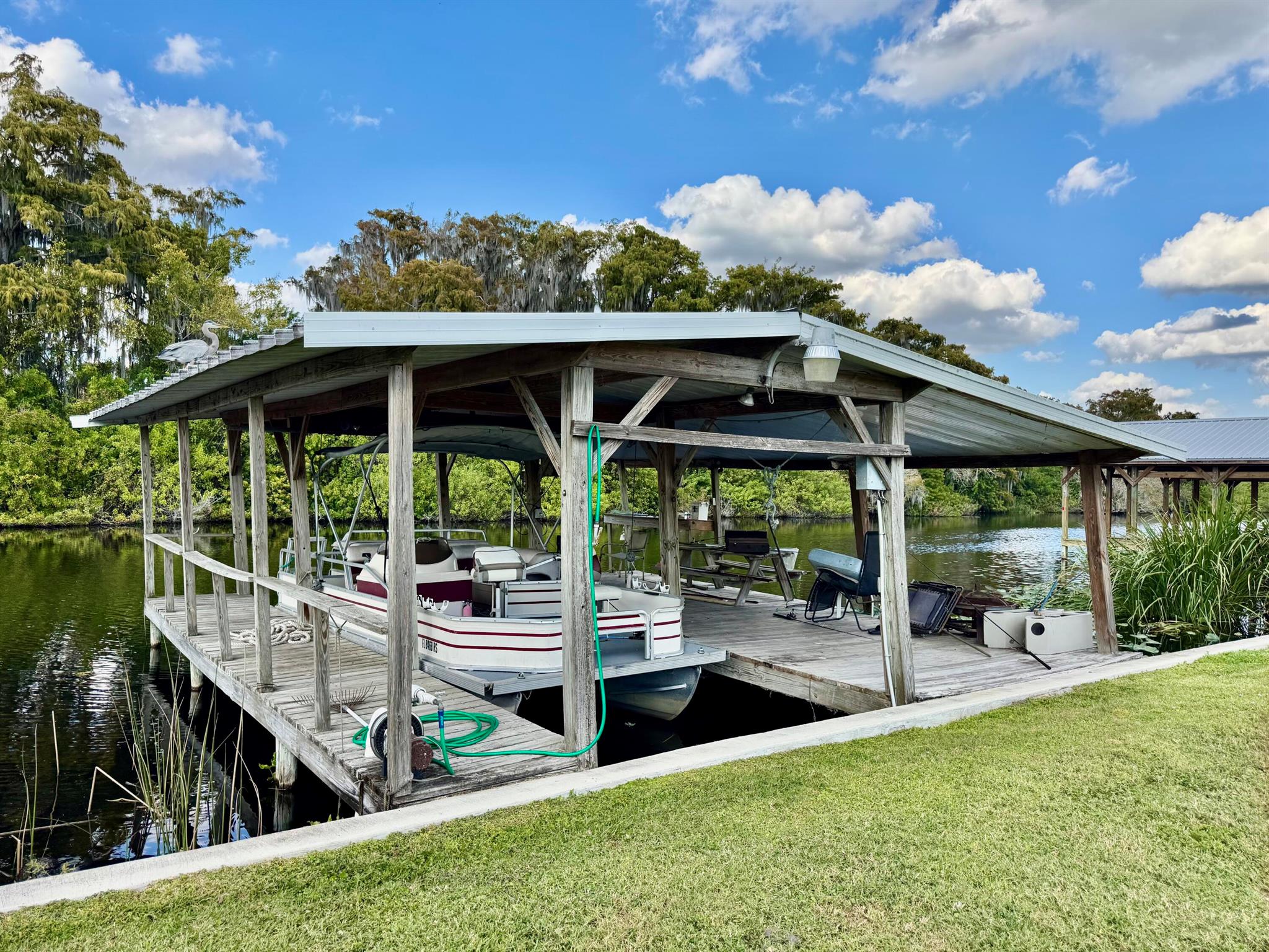 TAYLOR CREEK - Residential